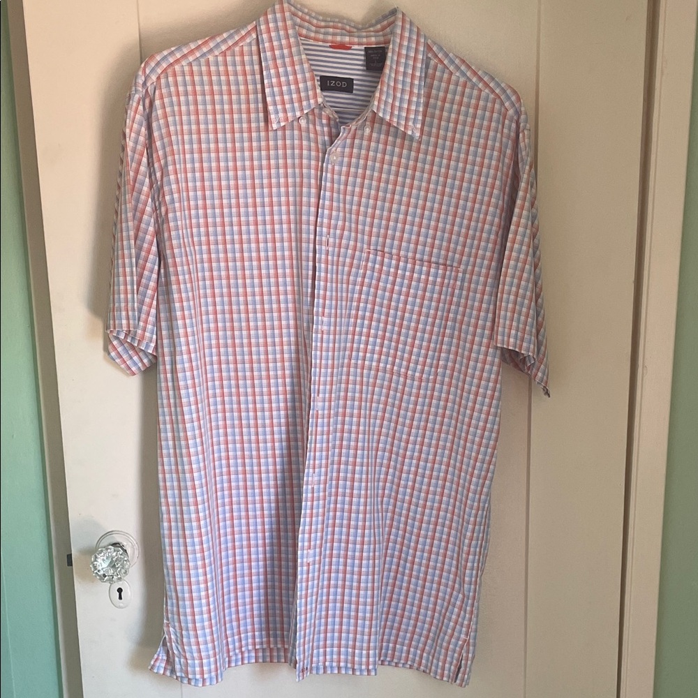 Izod Men's Casual Pink and Blue Plaid Shirt